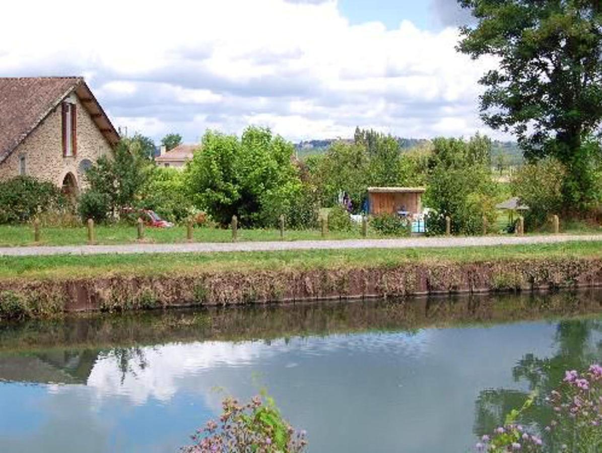 Appartement Spacieux A Blaignac Avec Piscine Partagee Exterior foto